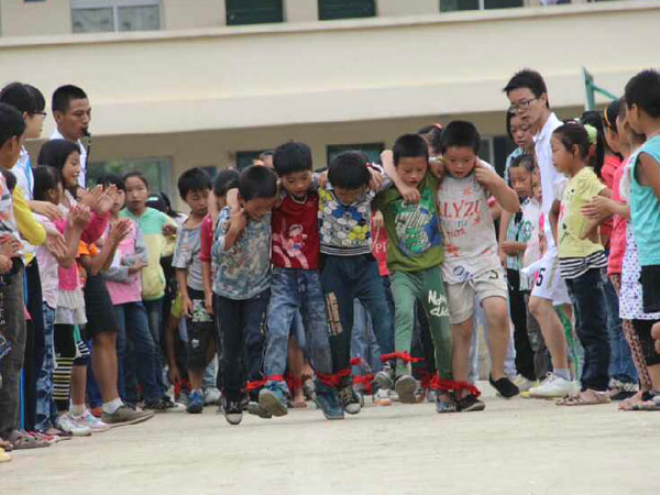 7��28�գ��V�|�̌WԺ��С�ٟ���ɽ�^���W����֧���������С�W�e�k���\�ӕ����mȻ���ز�δ�޽��ã�������꠆T��Ŭ���ͺ��ӂ���ƴ���£��\�ӕ��A�M�Y�����D�麢�ӂ��ڱ�ِ�ЈF�Y�f�����������Ρ�