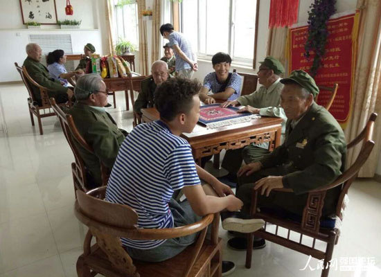 ���^�F���I���g�WԺ�Ӱ��tɫС��ꠁ����Ӱ���һ����Ժ�����ϱ���