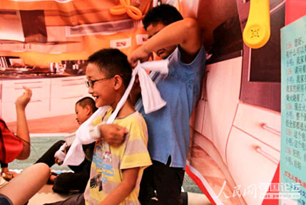 �Έ@��(hu��)�ϣ�С�����ݾ�ģ�M������