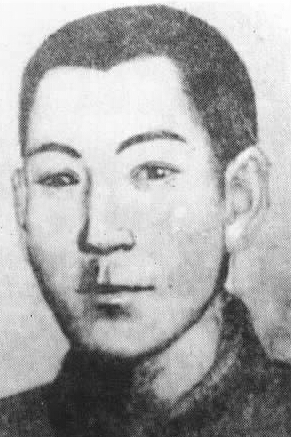 ����ң�1904��1939���|������܊�߼�ָ�]�T��������cɽ������ʡ�q���h�ˡ�1931��һ����׃��Ͷ��������ȇ�܊����Ҧ�F���B���L��1932��8�£���ꠅ��Ӭq���h�Γ�ꠣ����ü����Ї����a�h�����Ζ|������������ĈF���\�L�����ĈF�F�L����1936��3�£��Ζ|�����ڶ�܊�ڶ������ĈF�F�L��ͬ��9�£����x���й�������ί���aί�T��1937��5�£��Ζ|�����ڶ�܊���原�����L��1939��7�£��Ζ|������һ·܊��������܊��ָ�]��1939��8�£��ڹ��򰲈D�h��ɳ��悵đ��У����Ҡ�����