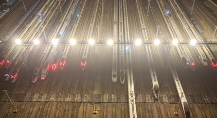 江蘇南京:動(dòng)車(chē)組秋季整修拉開(kāi)帷幕