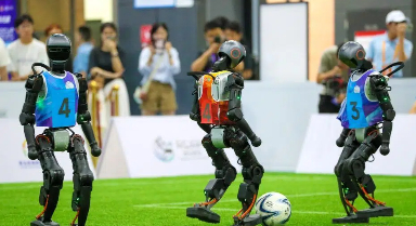 山東青島：多國機器人同臺競技