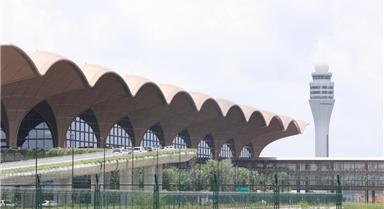 柬埔寨首都新機場正式通航